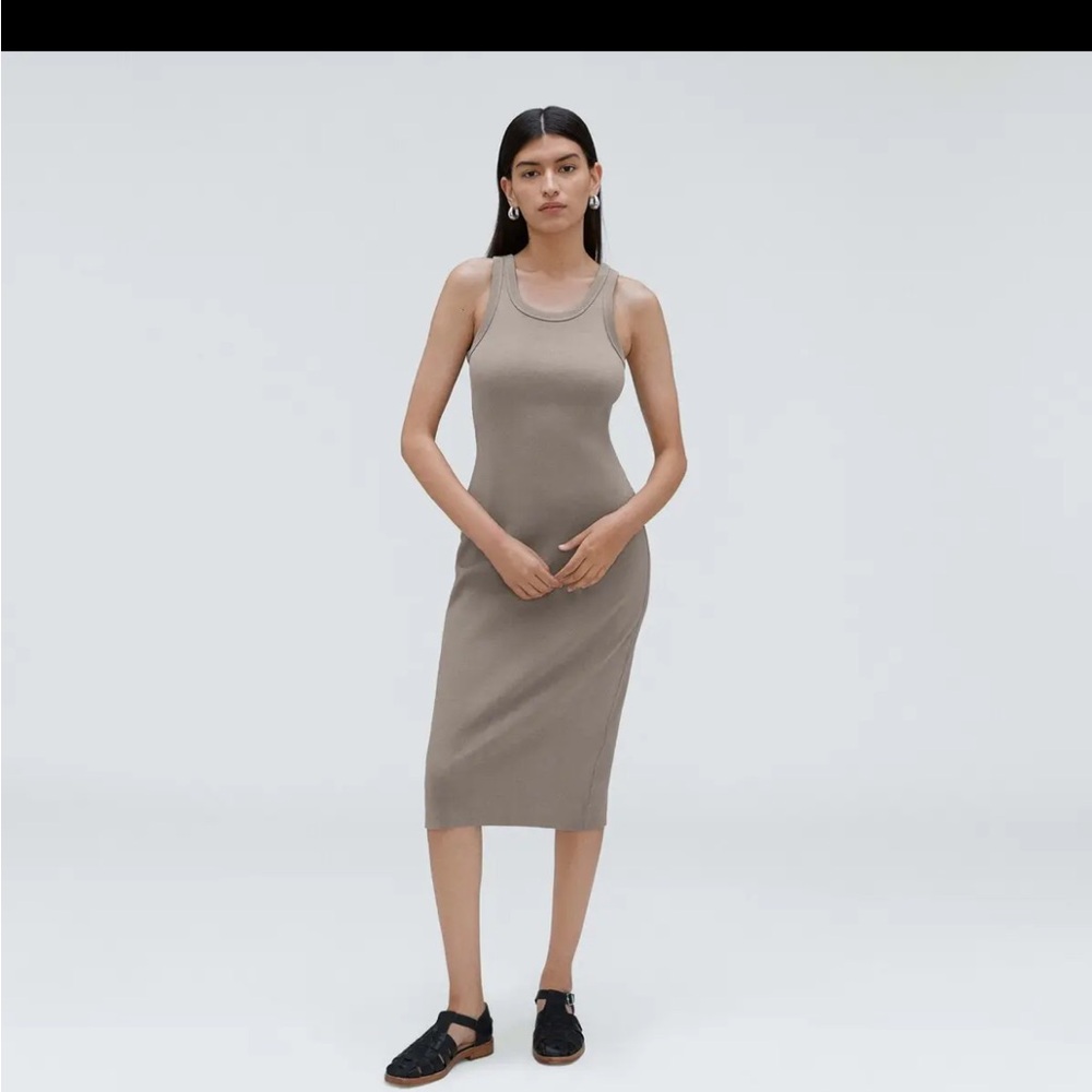 Everlane 90's ribbed clay taupe Sleeveless Dress size Medium heavy cotton